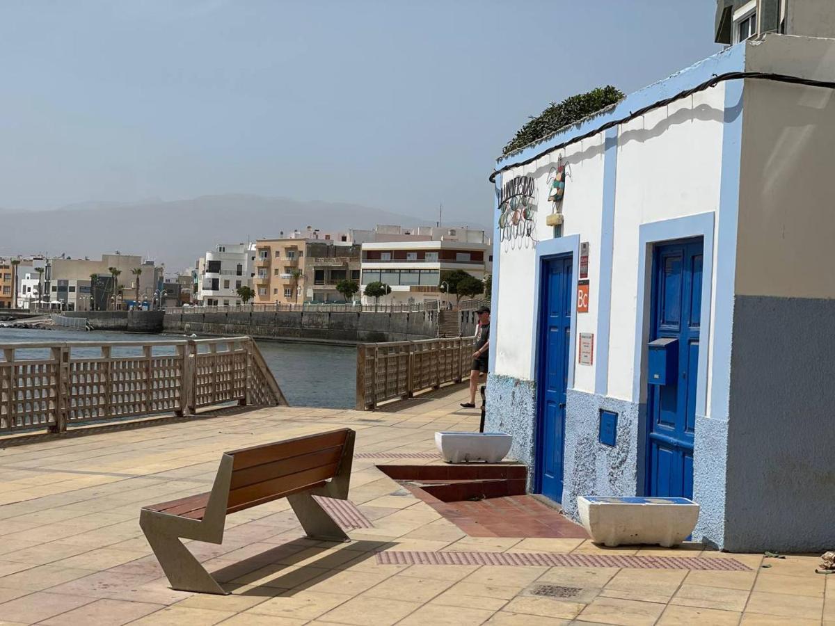 Amber House Apartment Arinaga Exterior photo